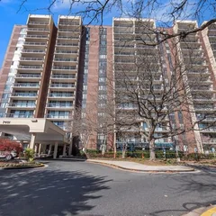 7401 Westlake Terrace, Unit 713