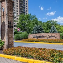 205 Yoakum Parkway, Unit 1615