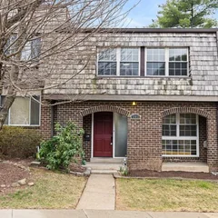386 West Deer Park Road, Unit 8B