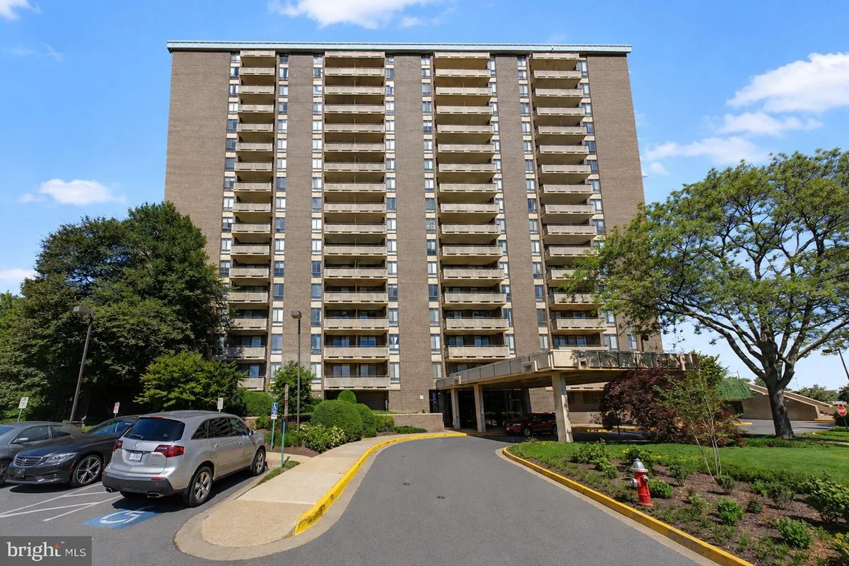Regency Building